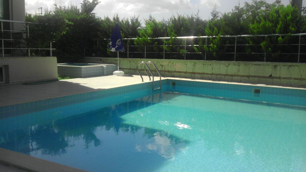 Zeytin Apart Hotel Çeşme Extérieur photo