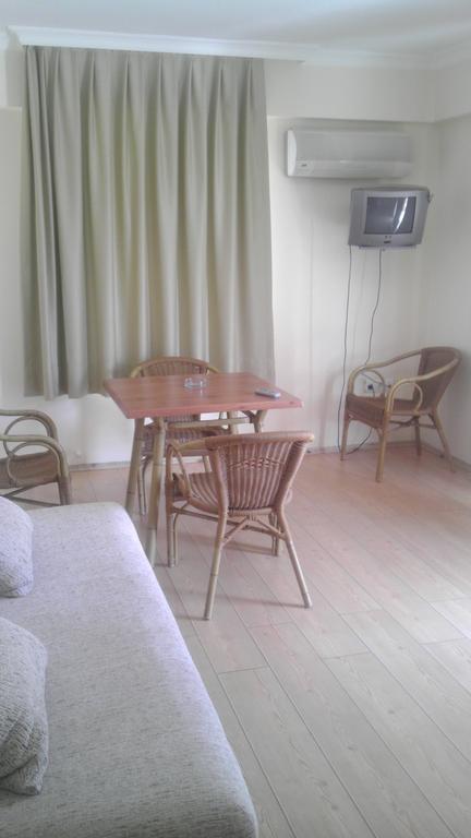 Zeytin Apart Hotel Çeşme Extérieur photo