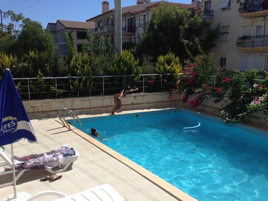 Zeytin Apart Hotel Çeşme Extérieur photo