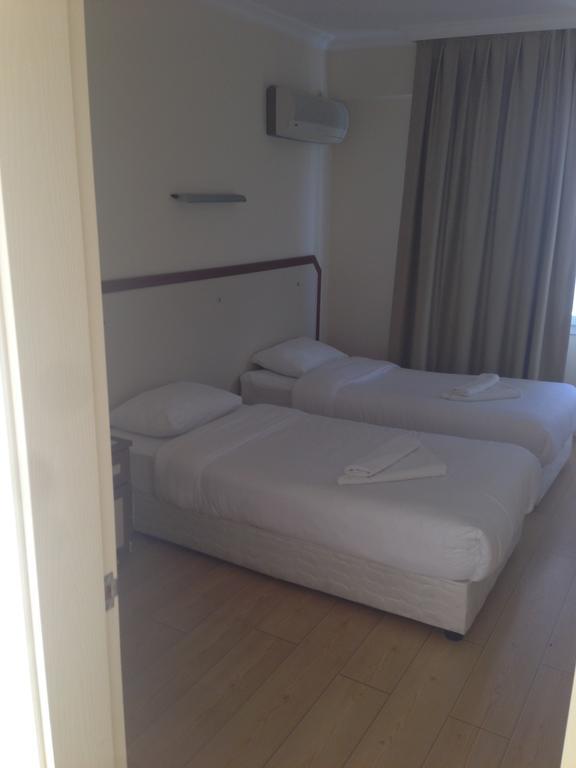 Zeytin Apart Hotel Çeşme Extérieur photo